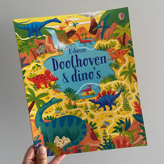 Usborne doolhoven & dino’s